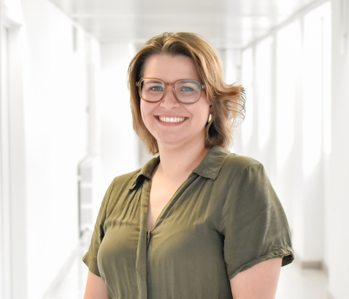 Dr. Inez Schets