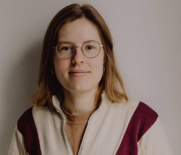 Dr. Charlotte Deltour